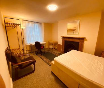 Wetherell Place, Bristol - Photo 3