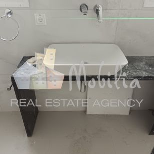 Apartment for rent - Photo 1