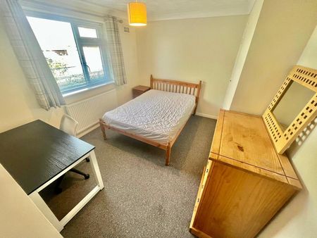 Pettus Road, Norwich - Photo 3
