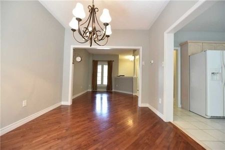 For Lease - 55 Ballymore Drive, Aurora, Ontario - Photo 4