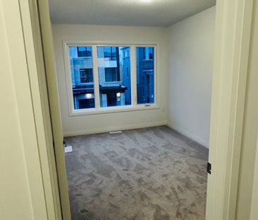 For Lease - 474 Provident Way Unit# 20, Hamilton, Ontario - Photo 6