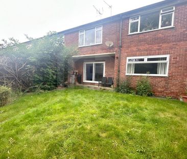 2 bedroom terraced house to rent - Photo 3