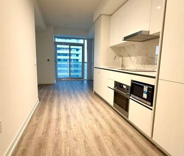 For Lease - 8 Interchange Way Unit# 2801, Vaughan, Ontario - Photo 1