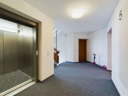 Charmante 2-Zimmer Wohnung mit großem Balkonparadies in begehrter Lage von Stuttgart Riedenberg - Photo 5