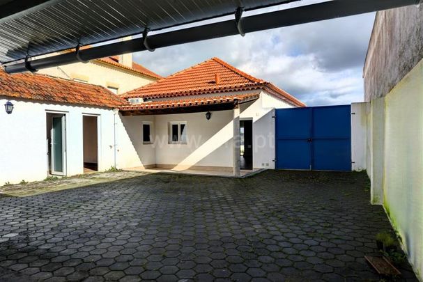 Moradia T2 em Leiria - Photo 1