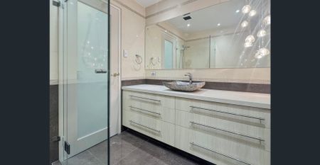 12/1 Queen St, South Perth, WA 6151 - Photo 2