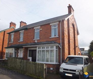 66 Ashley Avenue, Lisburn Road, BT97BU, Belfast - Photo 1