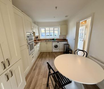 2 bedroom detached bungalow to rent - Photo 5