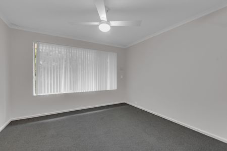 Three Bedroom Family Home in Hillman - Photo 5