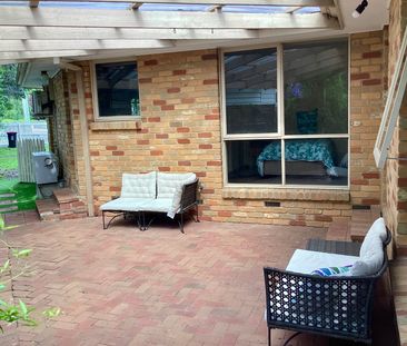 2 Lagnicourt Street, Hampton VIC 3188 - House For Rent | Domain - Photo 2