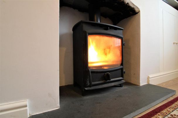 2 bedroom private hall to rent - Photo 1