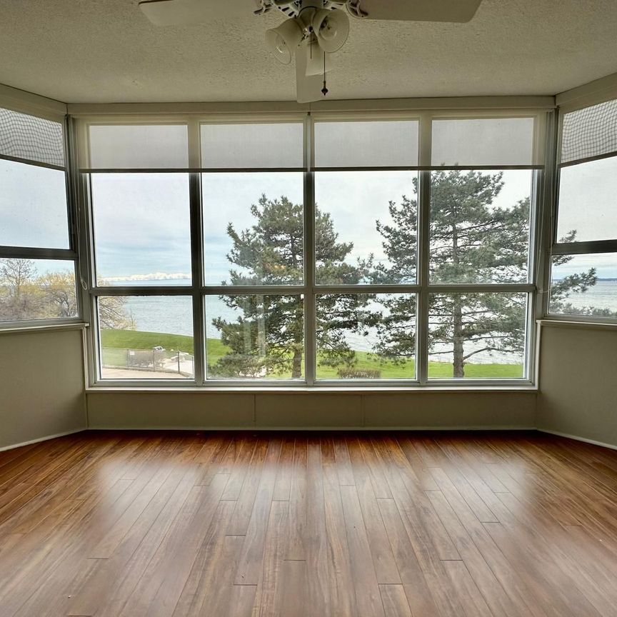 For Lease - 5280 Lakeshore Road Unit# 309, Burlington, Ontario - Photo 1