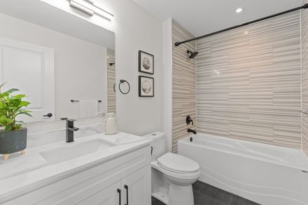 For Lease - 17 Harrison Avenue, Mississauga, Ontario - Photo 3