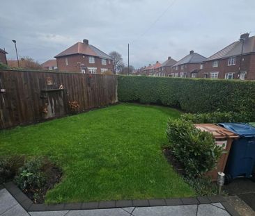 2 bedroom semi-detached house to rent - Photo 6