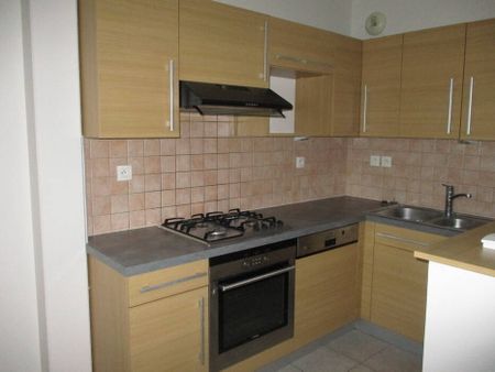 Location appartement t3 59 m² à Rodez (12000) BOURRAN - Photo 4