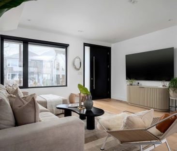 For Lease - 268 Euclid Avenue, Toronto, Ontario - Photo 1