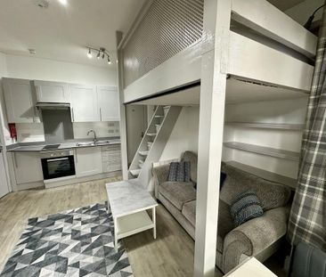 1 bedroom ground floor flat to rent - Photo 1