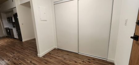 For Lease - 7 Erie Avenue Unit# 410, Brantford, Ontario - Photo 2