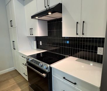 For Lease - 220 Greenwood Avenue Unit# 1, London South, Ontario - Photo 3