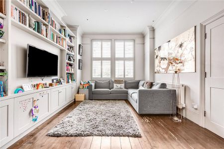 4 bedroom terraced house to rent - Photo 3