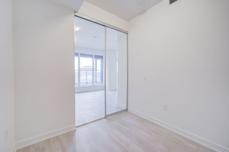 For Lease - 1 Quarrington Lane Unit# 1615, Toronto, Ontario - Photo 3
