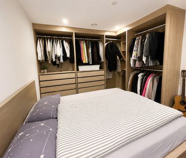 2 Bed Flat, Malthouse Road, SW11 - Photo 1