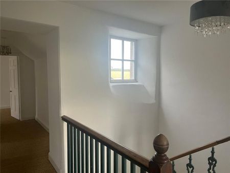 5 bedroom detached house to rent - Photo 4