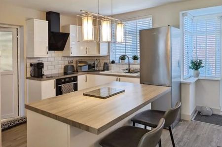 3 bedroom house to rent - Photo 2