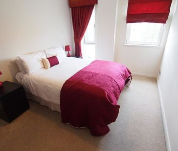 Queens Highlands, Second Floor, AB15 - Photo 2