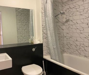 Apartment 14, Compass Court West, Camden Avenue, Roya, Royal Canal ... - Photo 1