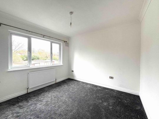 3 bedroom maisonette to rent - Photo 1