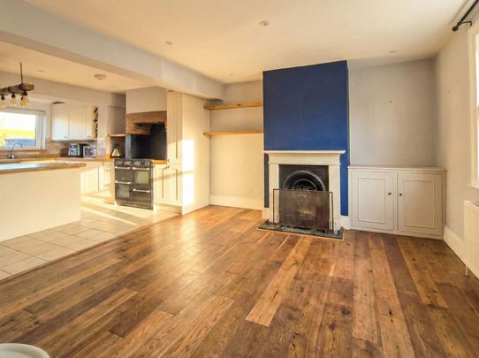 2 Bedroom End Terraced House To Rent - Photo 1