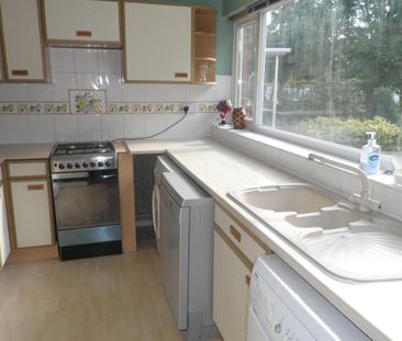 Pheasants Croft, MAIDENHEAD - Photo 2