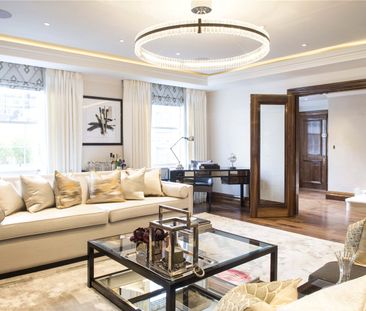 Grosvenor Hill, Mayfair - Photo 2