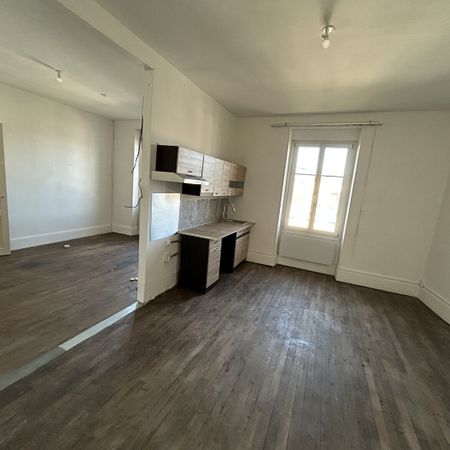 Location Appartement 3 pièces 56m² - Photo 4