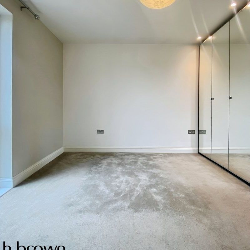 17 Ongar Road, Brentwood - Photo 1