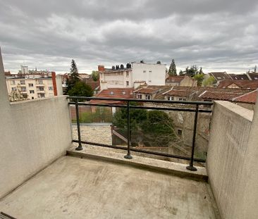 Location Appartement 2 pièces 44m² - Photo 2