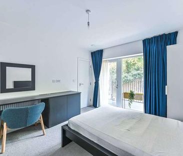 Austwick Court, Woolwich, SE18 - Photo 5