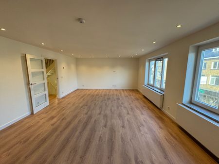 Appartement te huur: Raadhuisstraat 18-B 6161 GD Geleen - Photo 2