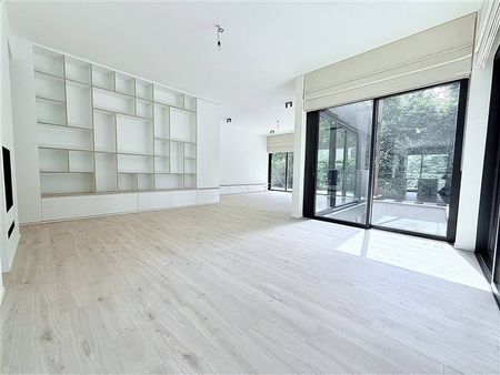 Appartement te huur - Foto 2