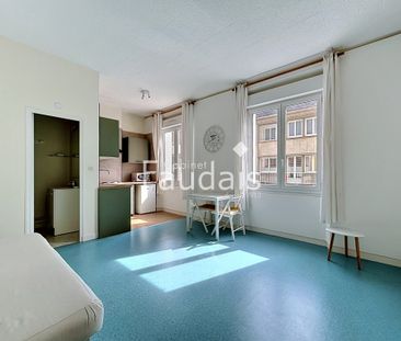 Location Appartement 1 pièce 23m² ST LO 50000 - Photo 4