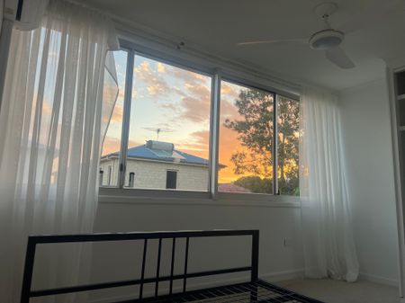 Scarborough - Photo 5