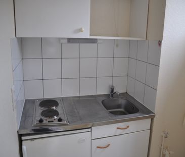 Location Appartement 2 pièces 28m² - Photo 2