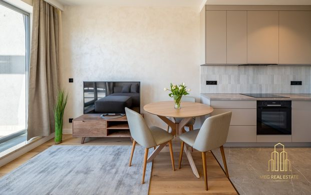 Piękne dwa pokoje z panoramą miasta i dużym tarase - Zdjęcie 1