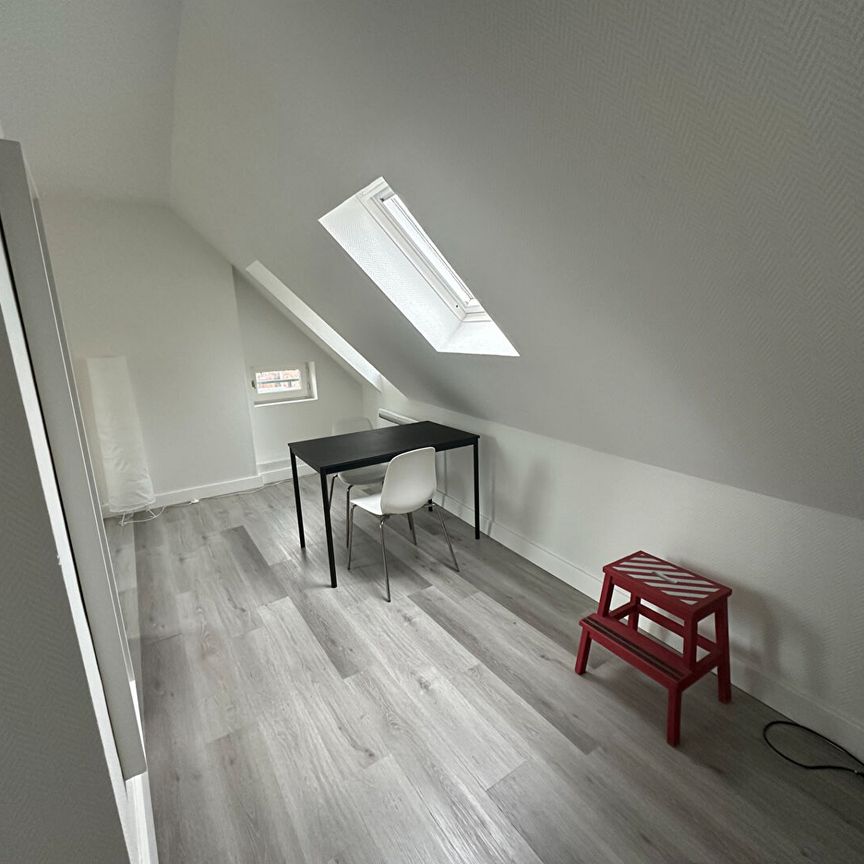 Location Appartement 1 pièce 25m² - Photo 1