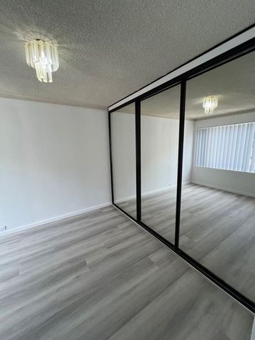 Fresh & Convenient 2-Bedroom Unit with Lock-Up Garage - Photo 4