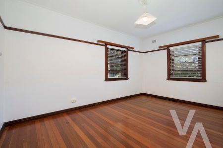 2/40 Parkway Avenue, Bar Beach NSW 2300 - Apartment For Rent | Domain - Photo 5
