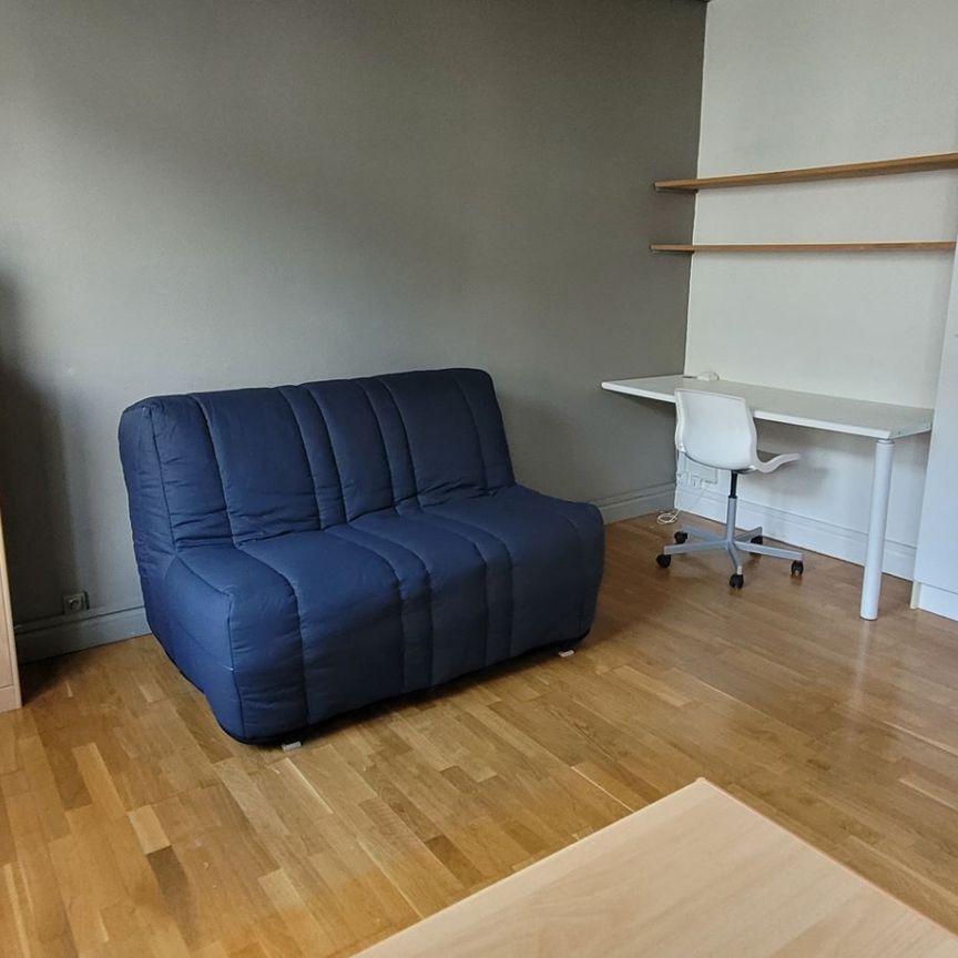 Location Appartement 1 pièce 20m² ORLEANS 45000 - Photo 1