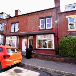 4 bedroom House in The Village Street, Burley - Photo 1