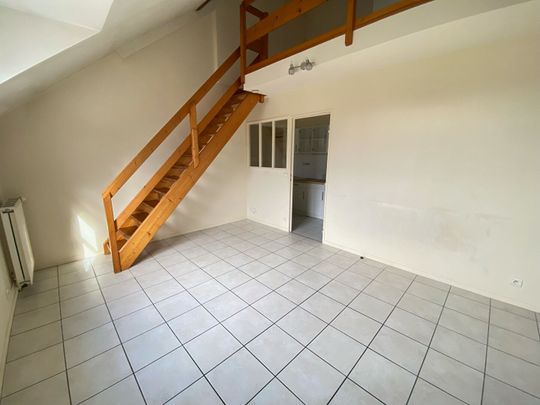 Location appartement 1 pièce, 33.18m², Mennecy - Photo 1
